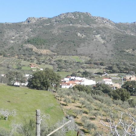 Apartamentos Rurales En Plena Sierra La Calera Exterior foto